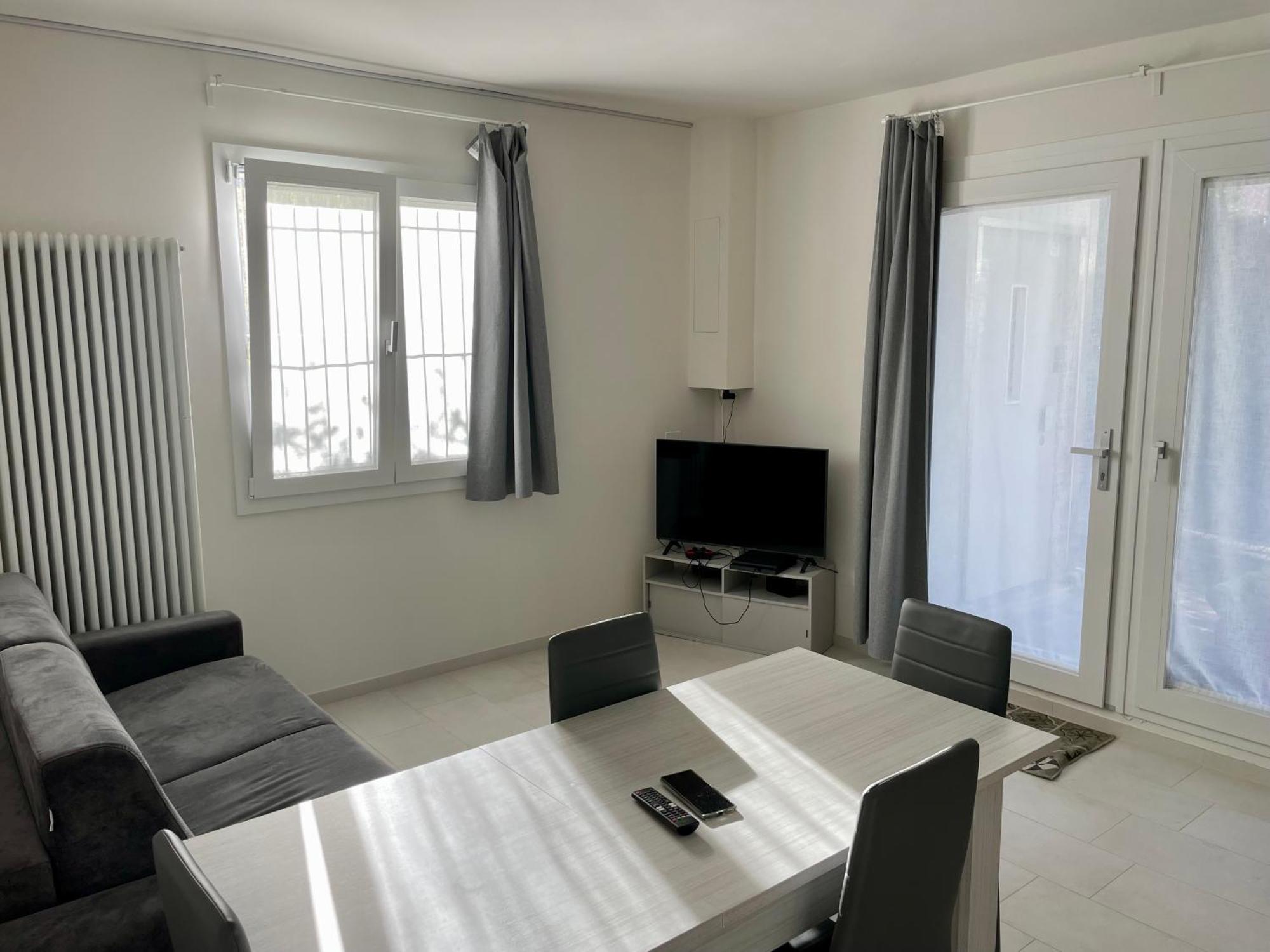 Anita'S House-Abitazione A Pochi Passi Dal Centro Apartment เปซาโร ภายนอก รูปภาพ