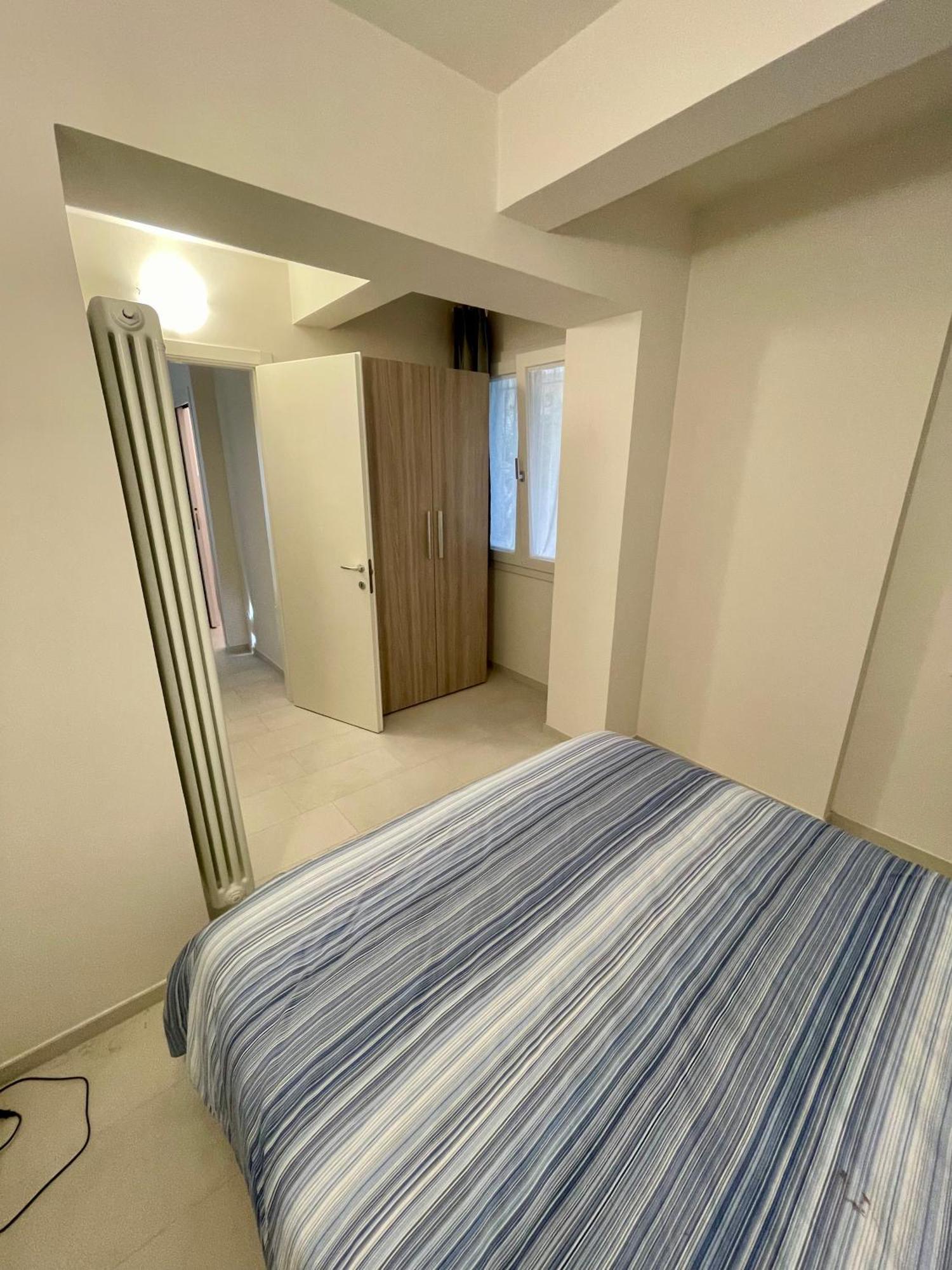 Anita'S House-Abitazione A Pochi Passi Dal Centro Apartment เปซาโร ภายนอก รูปภาพ